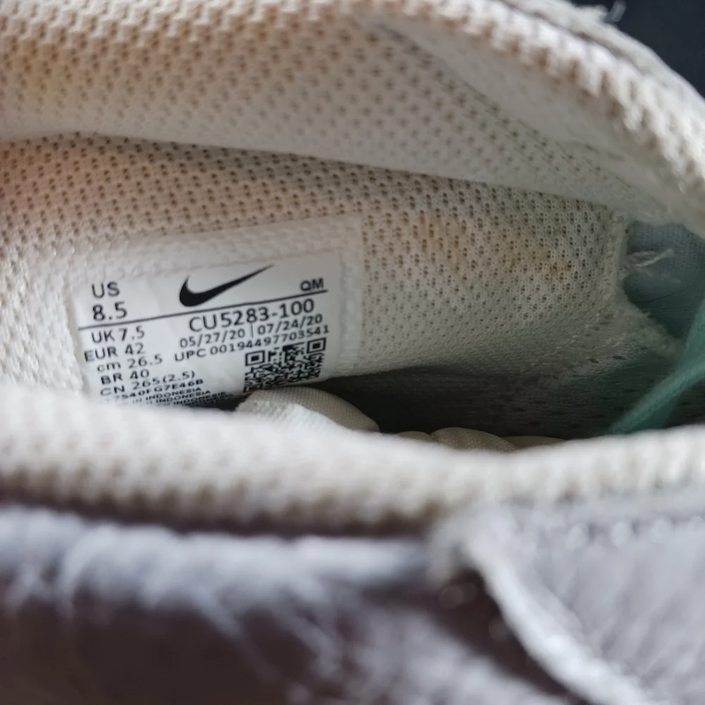 Nike SB Zoom Blazer Glacier Ice Women’s  Leather Sneaker Size 8.5